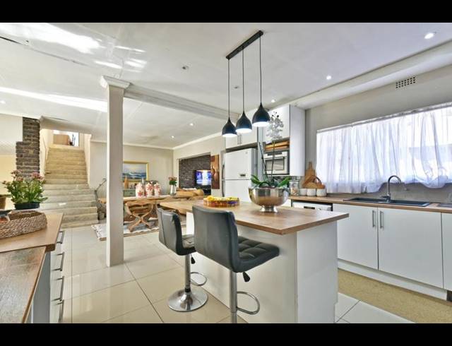 4 BEDROOM HOUSE FOR SALE IN MONDEOR